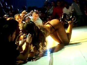 Juancho Disco Club - Porno @ TeatroPorno.com