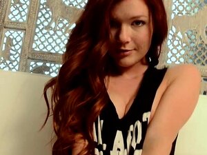 Mia Sollis - Porno @ TeatroPorno.com