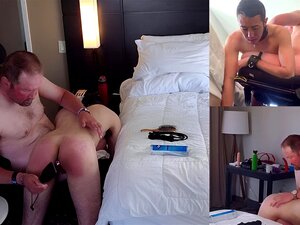Gay Spank porn & sex videos in high quality at RunPorn.com