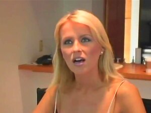 Dasha Squirt - Porno @ TeatroPorno.com