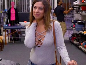 Salvadoreñas Cogiendo Por Dinero - Porno @ TeatroPorno.com