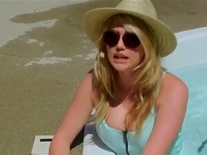 Kate Upton Descuido - Porno @ TeatroPorno.com