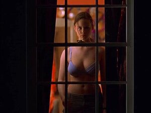 Thora Birch desnuda - Belleza 1999