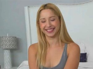 Goldie se corrió porque le encanta verga