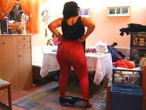Chubby Mature Pantyhose - Porno @ TeatroPorno.com